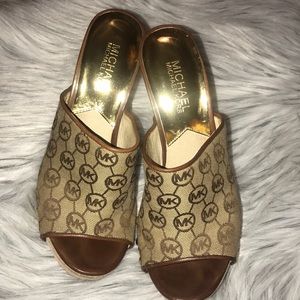 Michael Michael Kors wedges